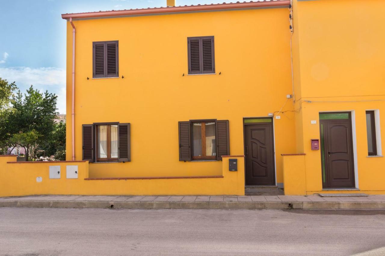 Casa Vacanza Valledoria 2 Exteriör bild